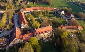 Hotel Schloss Blumenthal